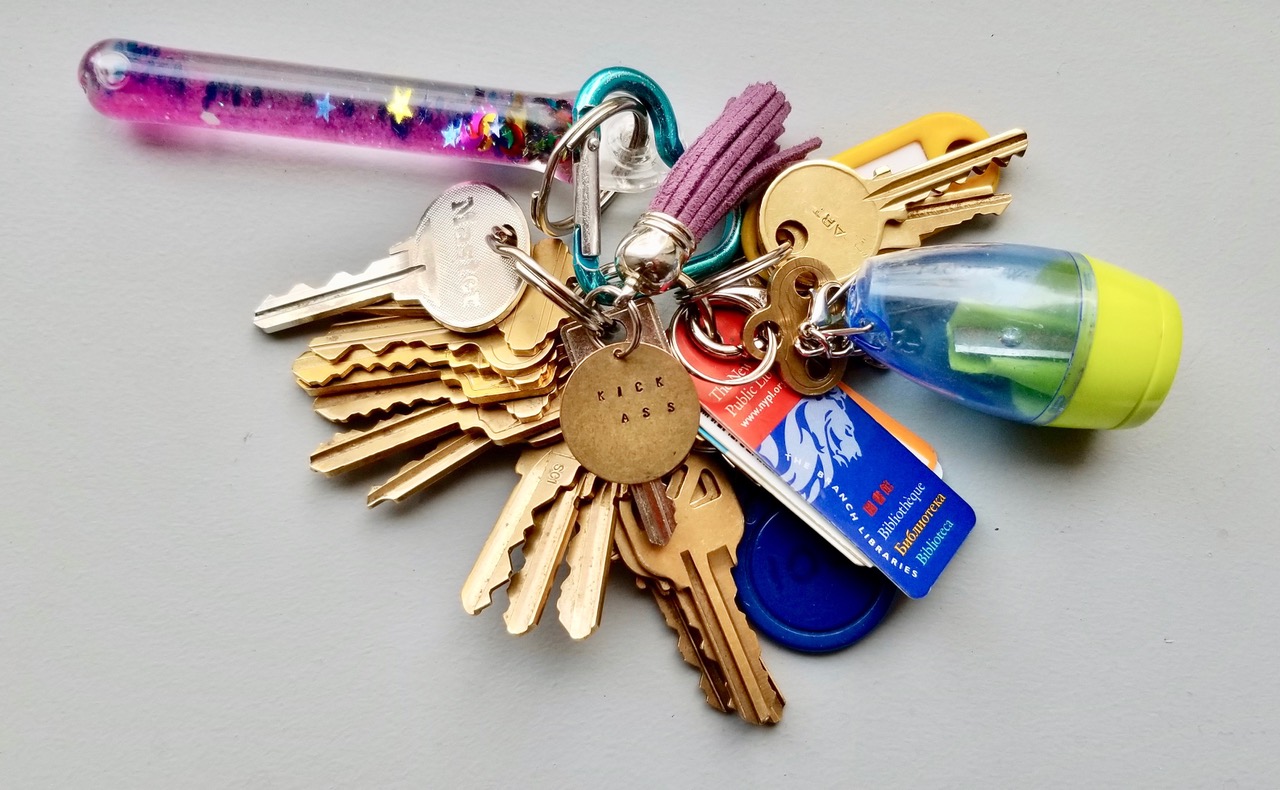 Pencil sharpener shop keychain